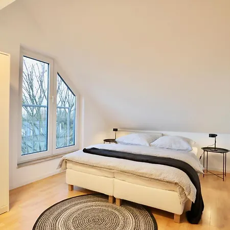 Beech Apartment: Maisonette + Free Parking + Netflix Essen Exterior photo