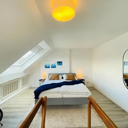 Beech Apartment: Maisonette + Free Parking + Netflix Essen Exterior photo