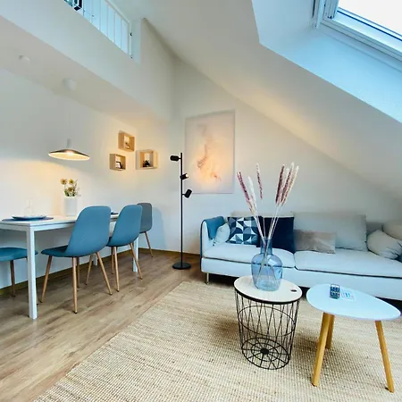 Beech Apartment: Maisonette + Free Parking + Netflix Essen Exterior photo