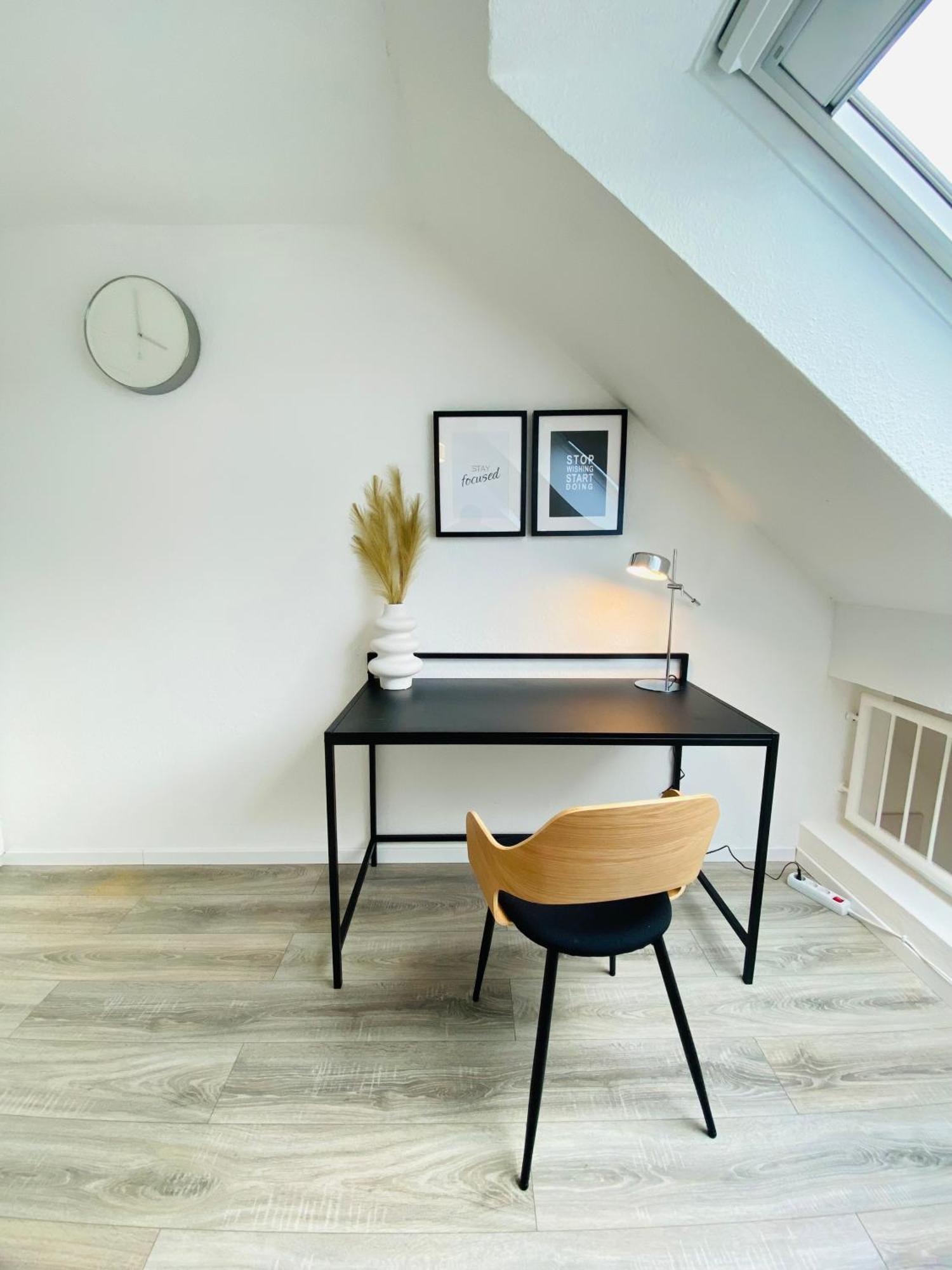 Beech Apartment: Maisonette + Free Parking + Netflix Apartment